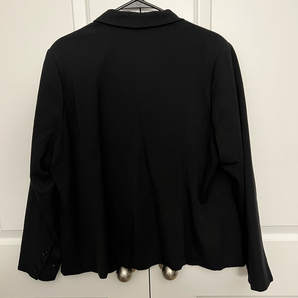 ELOQUII Black Blazer - Picture 3 of 5